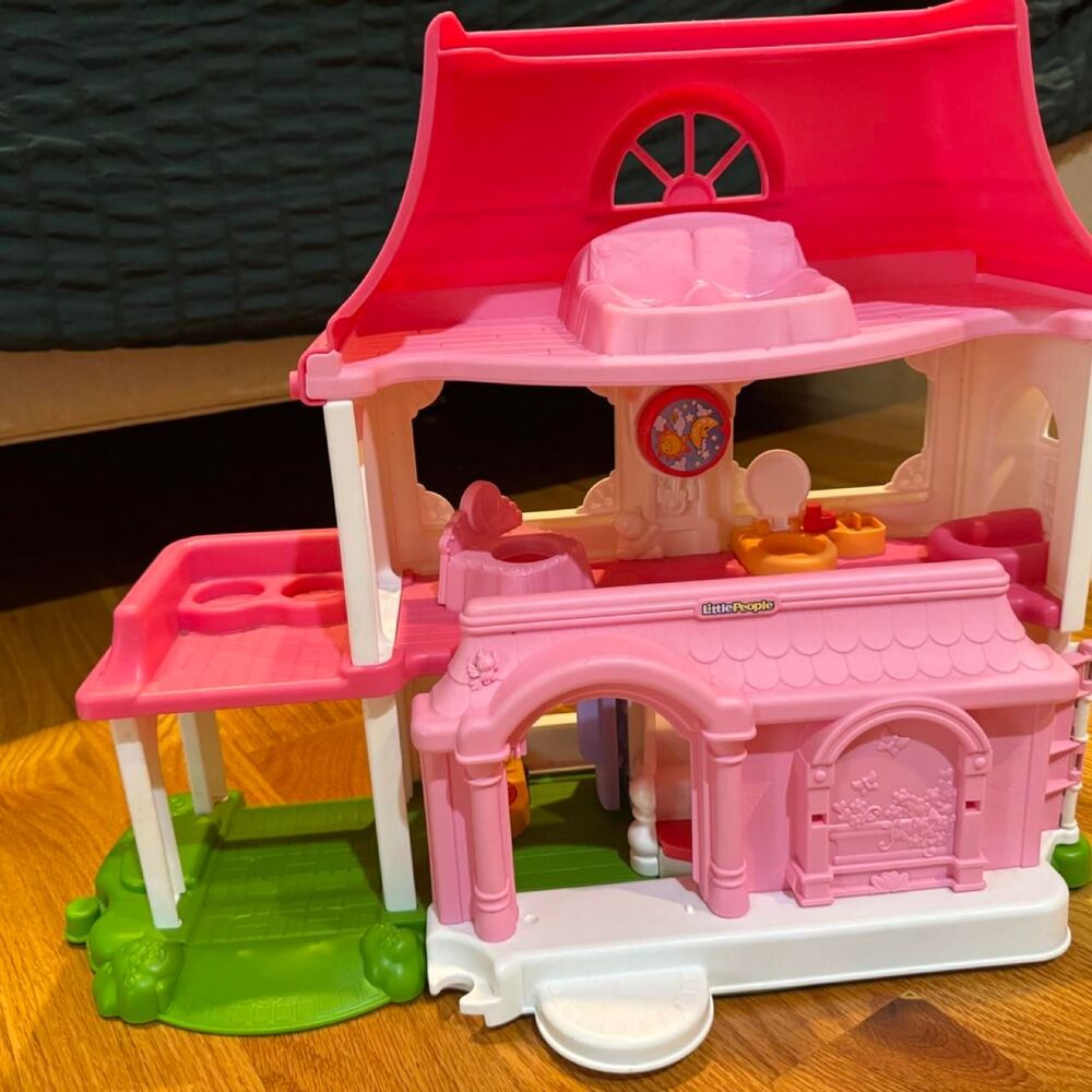 Fisher Price Little People Pink and white Little Tikes dollhouse